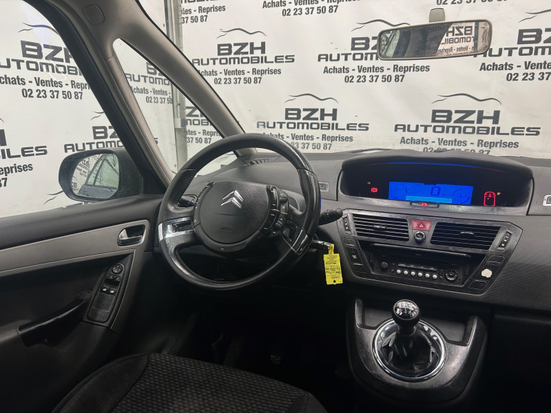 Photo 9 de l'offre de CITROEN GRAND C4 PICASSO 1.6 HDI 110CH à 6490€ chez BZH Automobiles