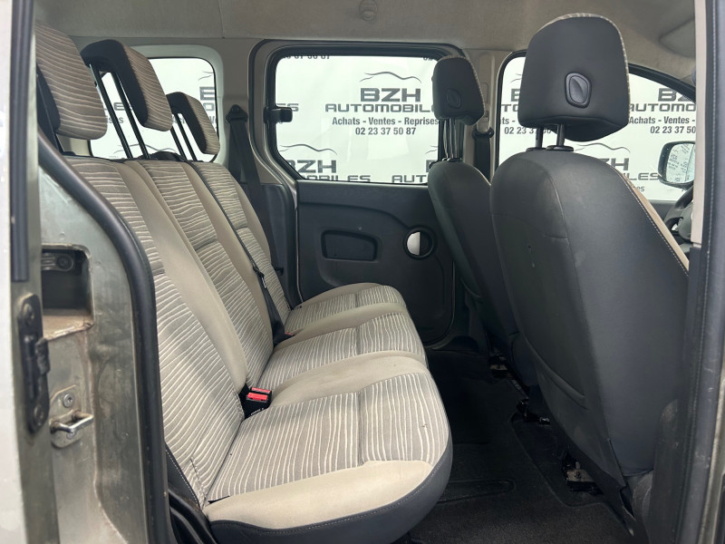 Photo 19 de l'offre de RENAULT KANGOO II 1.6 16V 105CH AUTHENTIQUE * REGUL / CLIM / ATTELAGE * à 8990€ chez BZH Automobiles