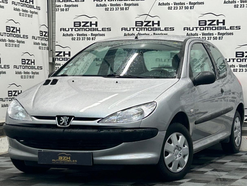 Peugeot 206 1.1 XR 3P GARANTIE 12 MOIS Essence GRIS C Occasion à vendre