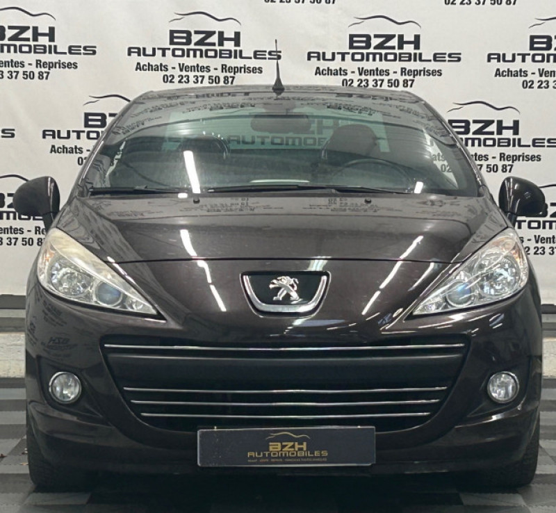 Photo 3 de l'offre de PEUGEOT 207 CC 1.6 HDI110 FAP  FELINE à 9990€ chez BZH Automobiles