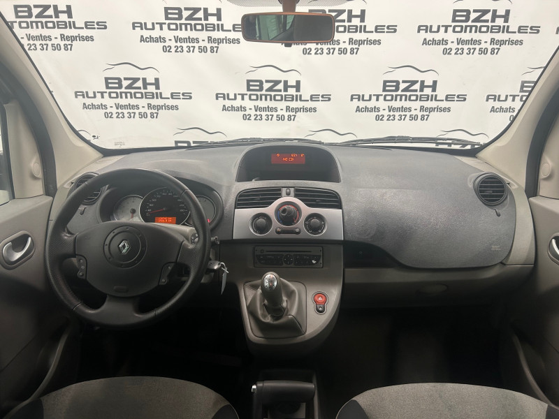 Photo 7 de l'offre de RENAULT KANGOO II 1.6 16V 105CH ETHANOL EXPRESSION GARANTIE 12 MOIS à 10990€ chez BZH Automobiles