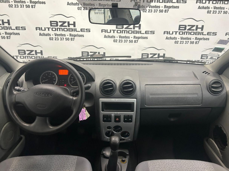 Photo 7 de l'offre de DACIA LOGAN 1.6 MPI 90CH LAUREATE GARANTIE 12 MOIS à 4490€ chez BZH Automobiles