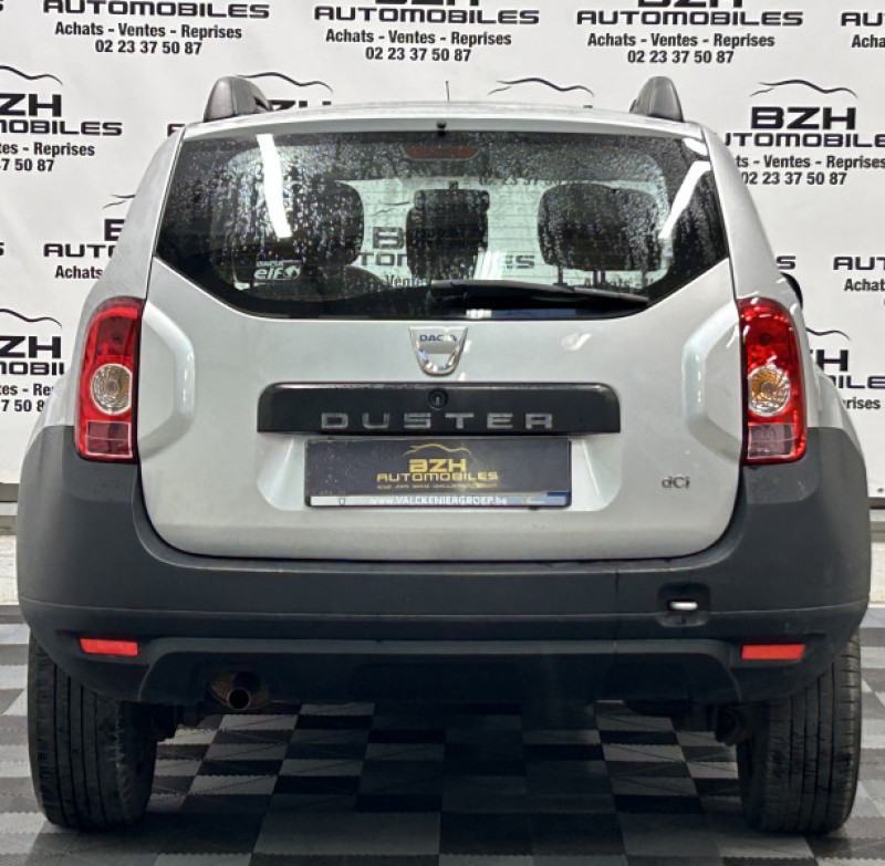 Photo 5 de l'offre de DACIA DUSTER 1.5 DCI 90CH * CLIM * AMBIANCE 4X2 GARANTIE 12 MOIS à 10990€ chez BZH Automobiles