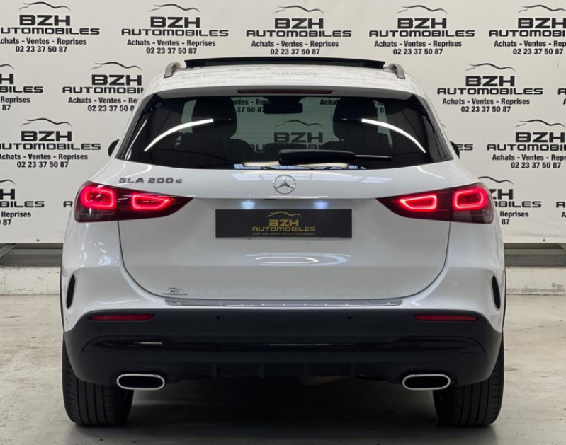 Photo 4 de l'offre de MERCEDES-BENZ CLASSE GLA (H247) 200D 150CH AMG LINE 8G-DCT SERVICE CARE 2027 à 32990€ chez BZH Automobiles