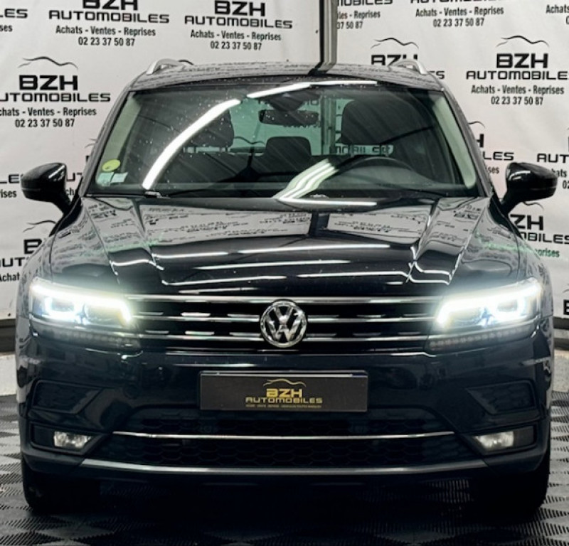 Photo 3 de l'offre de VOLKSWAGEN TIGUAN 2.0 TDI 150CH CARAT EXCLUSIVE DSG7 à 19490€ chez BZH Automobiles