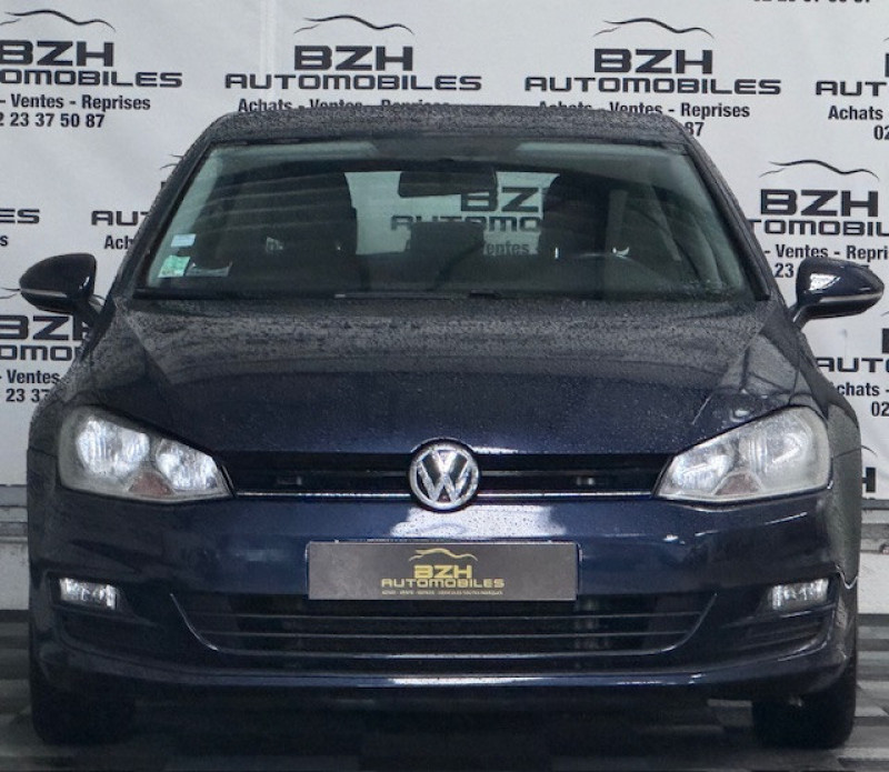 Photo 3 de l'offre de VOLKSWAGEN GOLF VII 1.2 TSI 85CH TRENDLINE 5P * MOTEUR NEUF / REGUL / CLIM * GARANTIE 12 MOIS à 9990€ chez BZH Automobiles