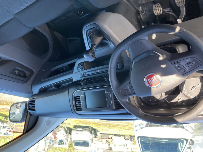 Photo 4 de l'offre de FIAT SCUDO FG STANDARD 1.5 MJT 120CH BUSINESS à 30900€ chez L'utilitaire Normand