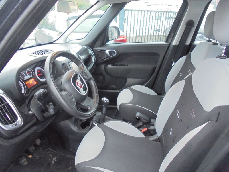 Photo 7 de l'offre de FIAT 500L 1.3 MULTIJET 16V 85CH S&S POP à 6890€ chez Agence AVR Automobile