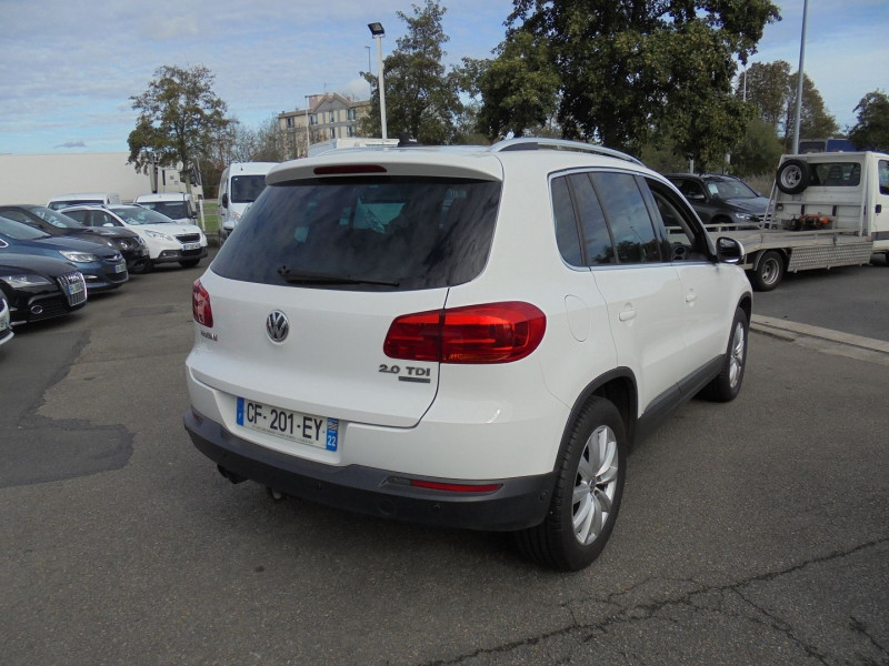 Photo 2 de l'offre de VOLKSWAGEN TIGUAN 2.0 TDI 140CH BLUEMOTION TECHNOLOGY FAP à 10890€ chez Agence AVR Automobile