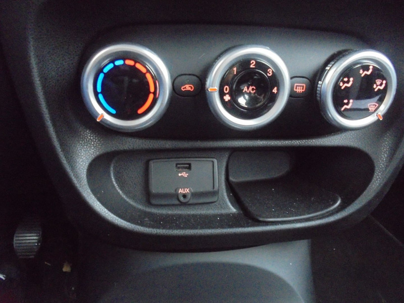 Photo 6 de l'offre de FIAT 500L 1.3 MULTIJET 16V 85CH S&S POP à 6890€ chez Agence AVR Automobile