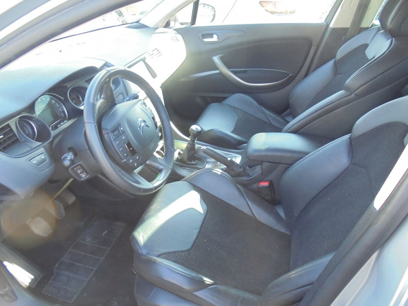 Photo 6 de l'offre de CITROEN C5 TOURER 2.0 HDI140 FAP MILLENIUM + II à 11890€ chez Agence AVR Automobile