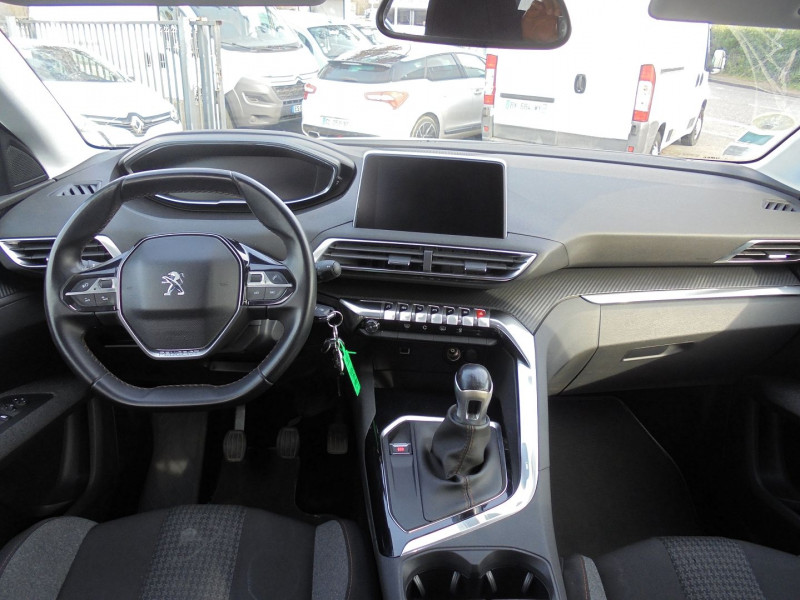 Photo 6 de l'offre de PEUGEOT 5008 1.6 BLUEHDI 120CH ACTIVE BUSINESS S&S à 18890€ chez Agence AVR Automobile