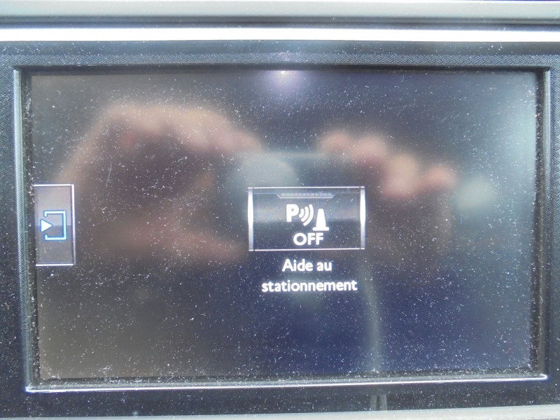 Photo 16 de l'offre de CITROEN C4 PICASSO E-HDI 115CH INTENSIVE ETG6 à 10890€ chez Agence AVR Automobile