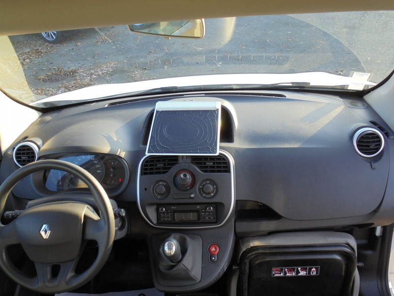 Photo 5 de l'offre de RENAULT KANGOO II MAXI EXPRESS 1.5 BLUE DCI 95CH CONFORT à 16890€ chez Agence AVR Automobile