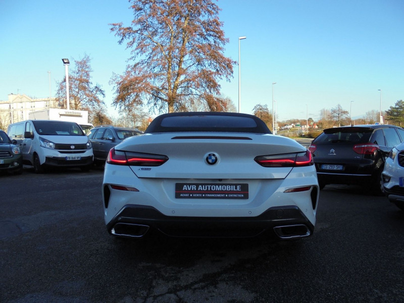 Photo 4 de l'offre de BMW SERIE 8 CABRIOLET (G14) 840DA 320CH XDRIVE M SPORT à 79900€ chez Agence AVR Automobile