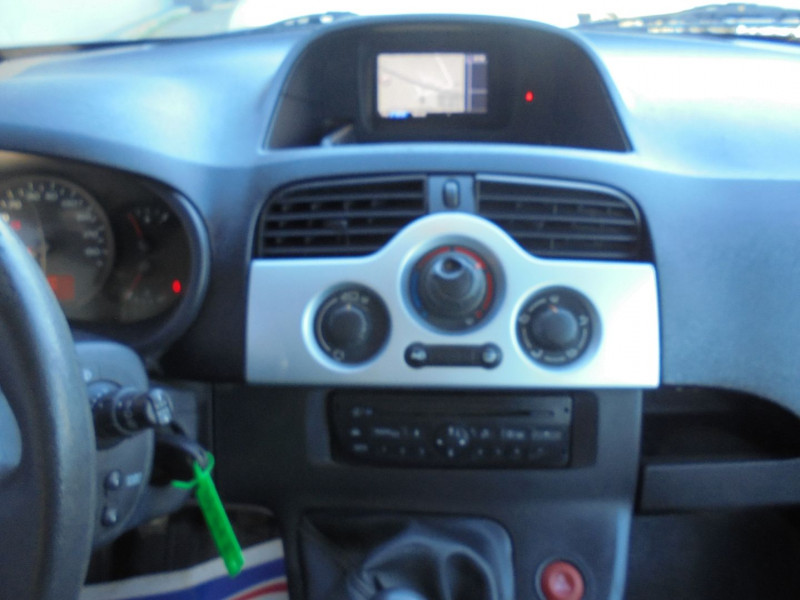 Photo 4 de l'offre de RENAULT KANGOO II 1.5 DCI 90CH ENERGY FAP EXPRESSION à 7890€ chez Agence AVR Automobile