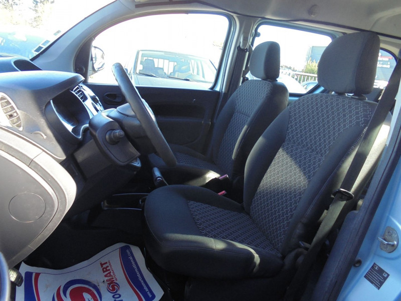 Photo 6 de l'offre de RENAULT KANGOO II 1.5 DCI 90CH ENERGY FAP EXPRESSION à 7890€ chez Agence AVR Automobile