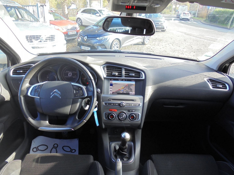 Photo 3 de l'offre de CITROEN C4 BLUEHDI 100CH MILLENIUM à 5890€ chez Agence AVR Automobile