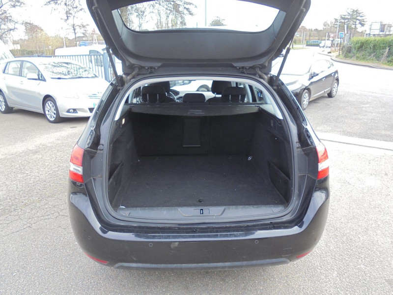 Photo 10 de l'offre de PEUGEOT 308 SW 1.6 BLUEHDI 120CH ACTIVE BUSINESS S&S à 9490€ chez Agence AVR Automobile