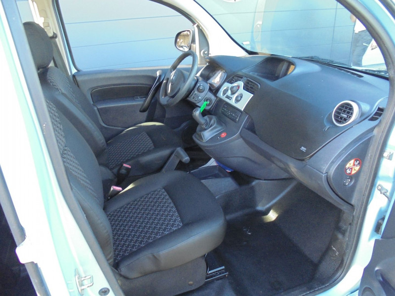 Photo 7 de l'offre de RENAULT KANGOO II 1.5 DCI 90CH ENERGY FAP EXPRESSION à 7890€ chez Agence AVR Automobile