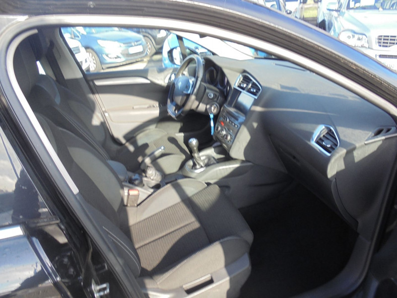 Photo 9 de l'offre de CITROEN C4 BLUEHDI 100CH MILLENIUM à 5890€ chez Agence AVR Automobile