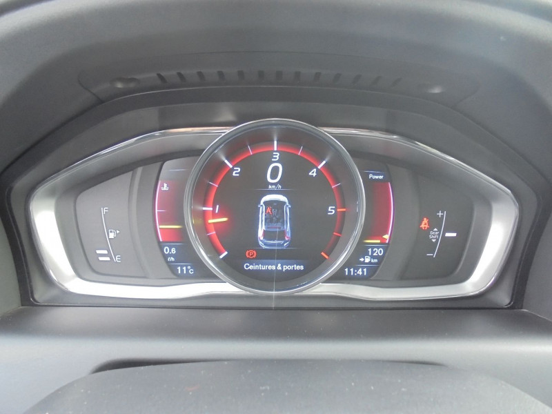 Photo 10 de l'offre de VOLVO XC60 D5 AWD 215CH START&STOP MOMENTUM à 19990€ chez Agence AVR Automobile