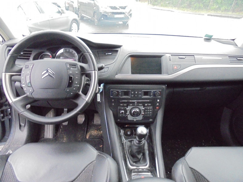 Photo 5 de l'offre de CITROEN C5 1.6 THP 155CH EXCLUSIVE à 9890€ chez Agence AVR Automobile