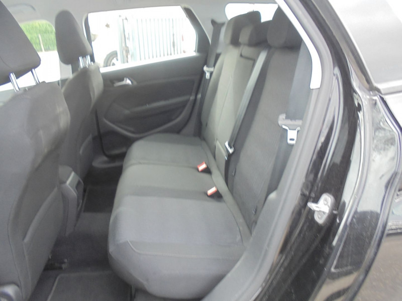 Photo 9 de l'offre de PEUGEOT 308 SW 1.6 BLUEHDI 120CH ACTIVE BUSINESS S&S à 9490€ chez Agence AVR Automobile