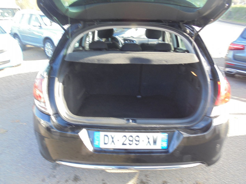 Photo 8 de l'offre de CITROEN C4 BLUEHDI 100CH MILLENIUM à 5890€ chez Agence AVR Automobile