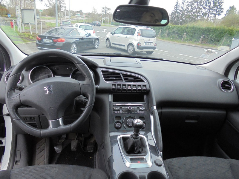 Photo 8 de l'offre de PEUGEOT 3008 1.6 HDI112 FAP ALLURE à 8490€ chez Agence AVR Automobile