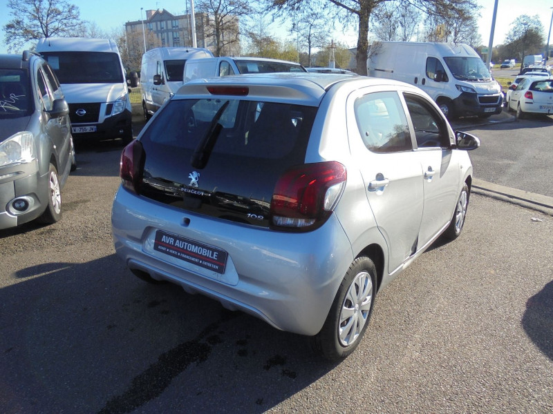 Photo 3 de l'offre de PEUGEOT 108 1.0 VTI ACTIVE 5P à 8990€ chez Agence AVR Automobile