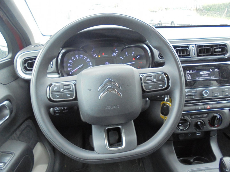Photo 8 de l'offre de CITROEN C3 STE 1.2 PURETECH 68CH FEEL à 8990€ chez Agence AVR Automobile