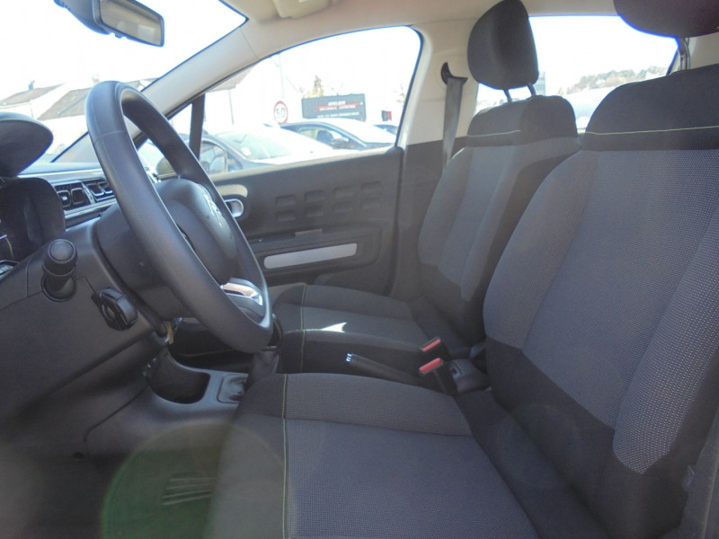 Photo 8 de l'offre de CITROEN C3 STE 1.2 PURETECH 68CH FEEL à 8790€ chez Agence AVR Automobile