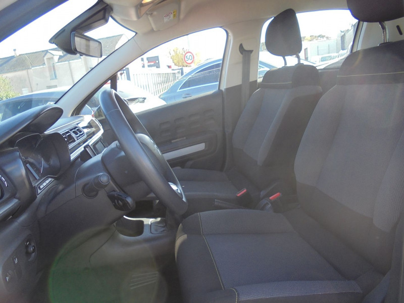 Photo 8 de l'offre de CITROEN C3 STE 1.2 PURETECH 68CH FEEL à 8990€ chez Agence AVR Automobile