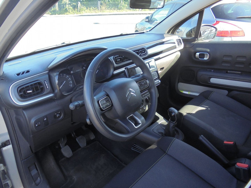 Photo 6 de l'offre de CITROEN C3 STE 1.2 PURETECH 68CH FEEL à 8990€ chez Agence AVR Automobile