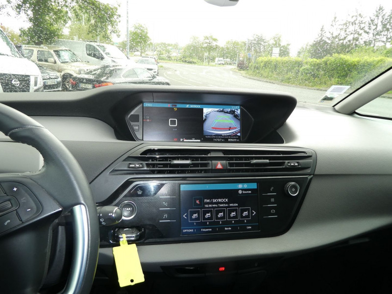 Photo 9 de l'offre de CITROEN C4 SPACETOURER PURETECH 130CH S&S LIVE à 15890€ chez Agence AVR Automobile