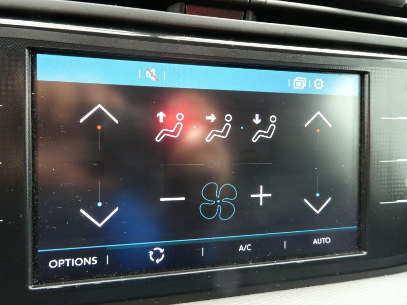 Photo 13 de l'offre de CITROEN C4 SPACETOURER PURETECH 130CH S&S LIVE à 15890€ chez Agence AVR Automobile