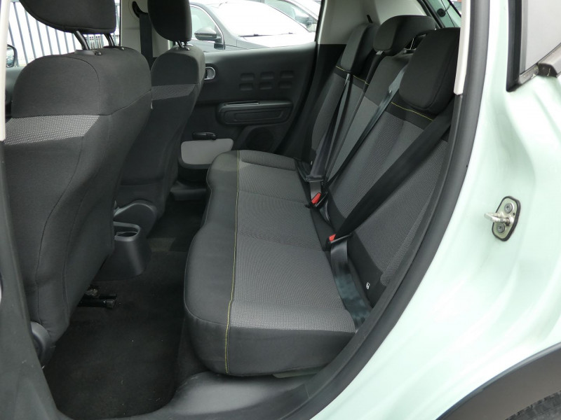 Photo 7 de l'offre de CITROEN C3 PURETECH 110CH FEEL S&S E6.D-TEMP à 11890€ chez Agence AVR Automobile