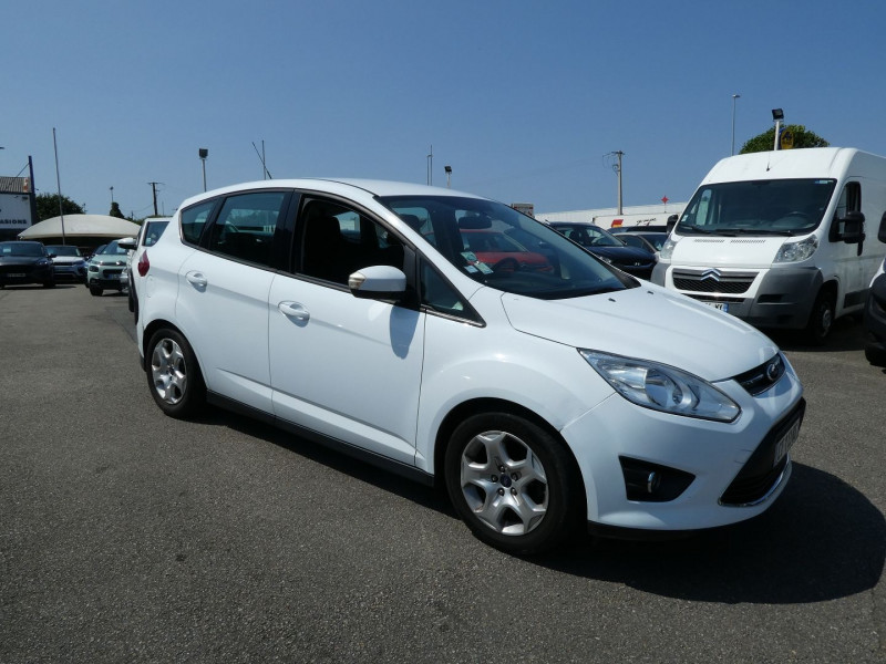 Photo 2 de l'offre de FORD C-MAX 1.6 TDCI 95CH FAP TREND à 8990€ chez Agence AVR Automobile