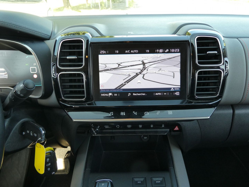 Photo 5 de l'offre de CITROEN C5 AIRCROSS BLUEHDI 130CH S&S BUSINESS + EAT8 E6.D-TEMP à 19890€ chez Agence AVR Automobile