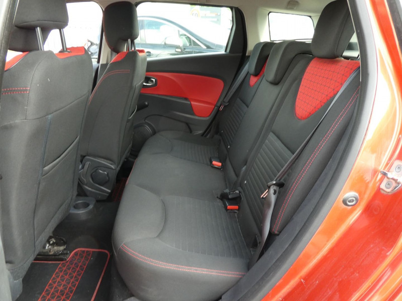 Photo 7 de l'offre de RENAULT CLIO IV ESTATE 0.9 TCE 90CH ENERGY EXPRESSION à 8990€ chez Agence AVR Automobile