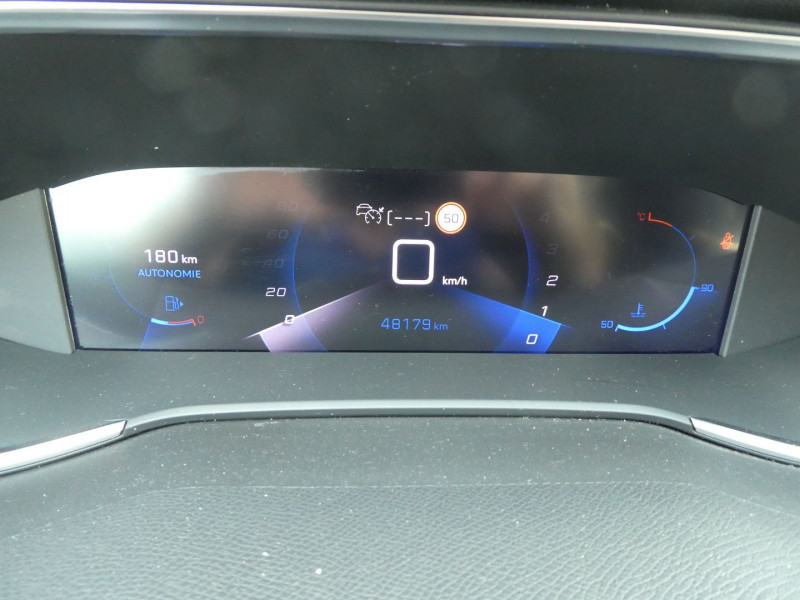 Photo 13 de l'offre de PEUGEOT 308 SW 1.5 BLUEHDI 130CH S&S ALLURE PACK à 20590€ chez Agence AVR Automobile
