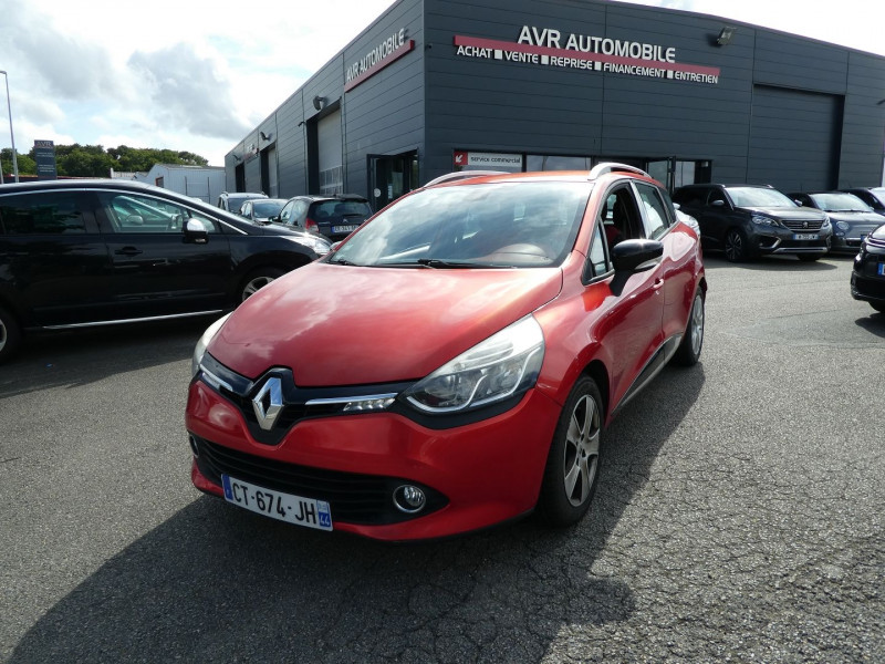 Renault CLIO IV ESTATE 0.9 TCE 90CH ENERGY EXPRESSION Essence ROUGE Occasion à vendre