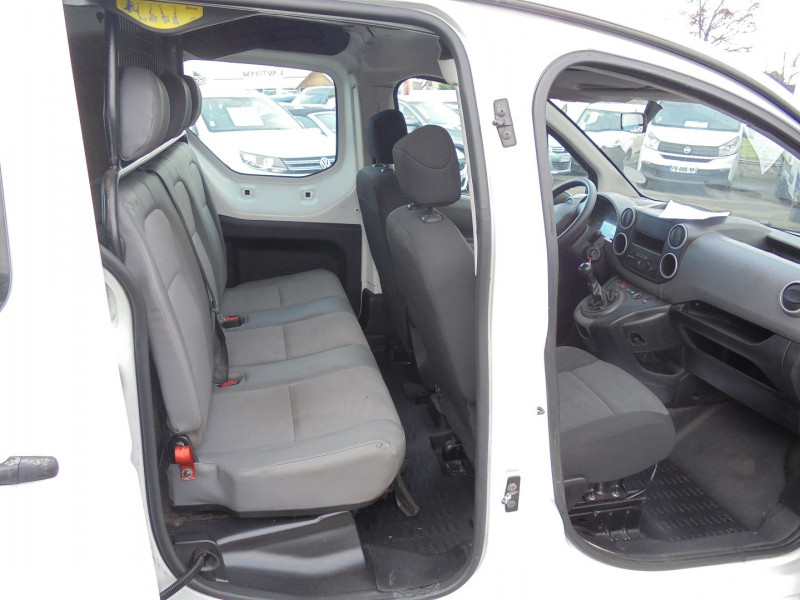Photo 3 de l'offre de PEUGEOT PARTNER LONG 1.6 BLUEHDI 100CH CABINE APPROFONDIE PRO à 17890€ chez Agence AVR Automobile