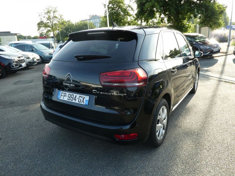 Photo 2 de l'offre de CITROEN C4 SPACETOURER PURETECH 130CH S&S FEEL EAT8 7CV à 15890€ chez Agence AVR Automobile