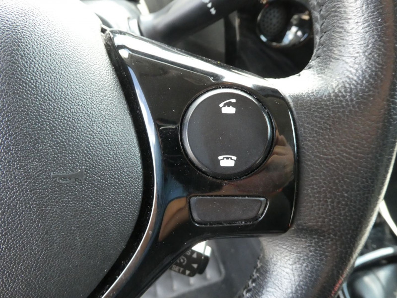 Photo 6 de l'offre de PEUGEOT 108 VTI 72 STYLE S&S 4CV 3P à 8890€ chez Agence AVR Automobile