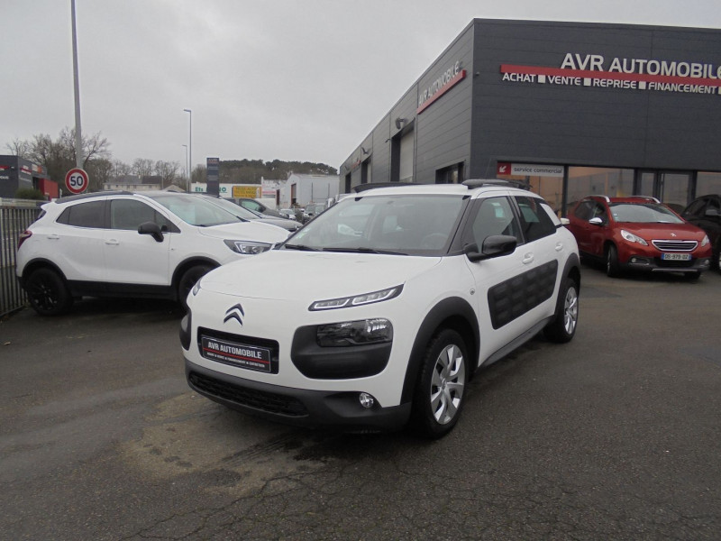Citroen C4 CACTUS PURETECH 82 FEEL Essence BLANC Occasion à vendre