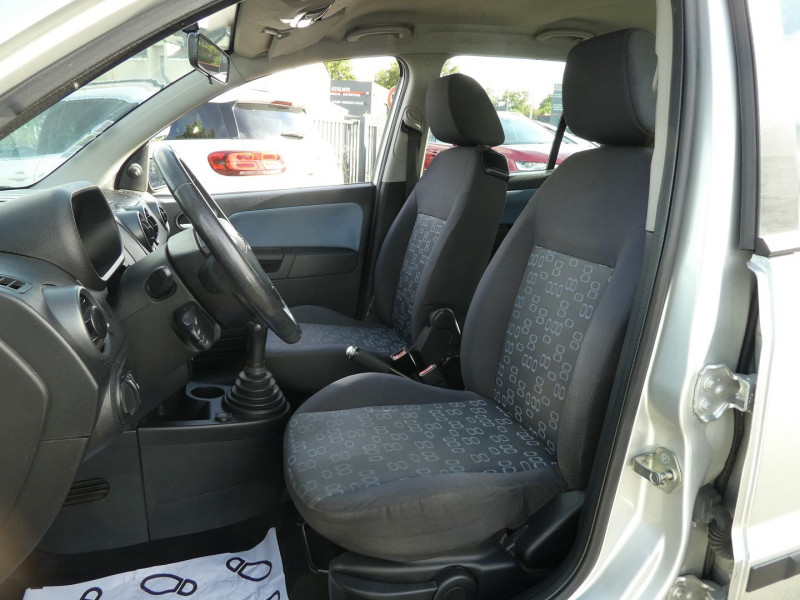Photo 8 de l'offre de FORD FUSION 1.6 TDCI 90CH SENSO à 4890€ chez Agence AVR Automobile