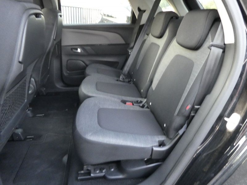 Photo 6 de l'offre de CITROEN C4 SPACETOURER PURETECH 130CH S&S FEEL EAT8 7CV à 15890€ chez Agence AVR Automobile