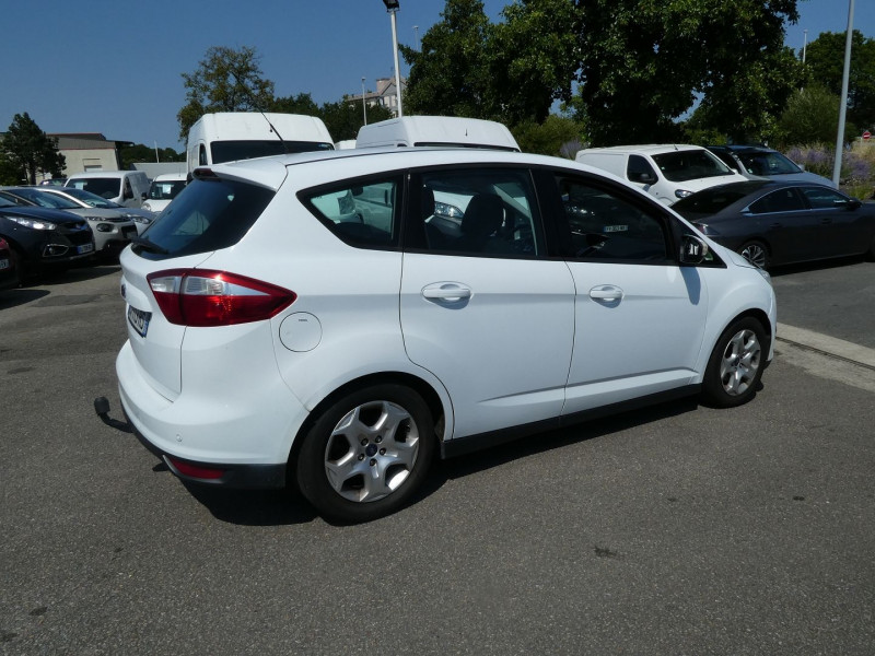 Photo 3 de l'offre de FORD C-MAX 1.6 TDCI 95CH FAP TREND à 8990€ chez Agence AVR Automobile